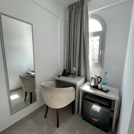 Hotel La Veranda Larnaca